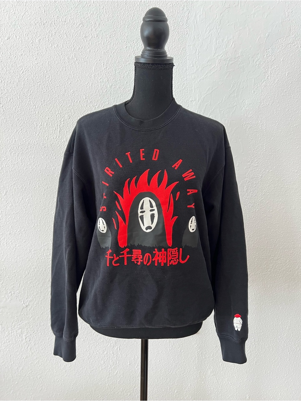 Uniqlo Spirited Away Crewneck Sweatshirt XS Studio Ghibli Limited Edition
